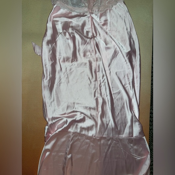 Dolls kill unholy satin maxi gown large - Picture 6 of 7